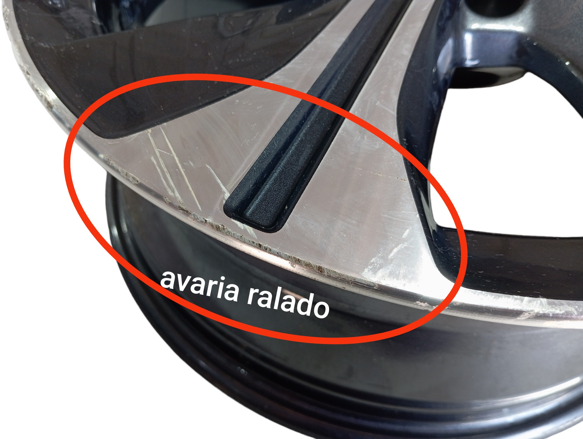 Roda Aro 17 Nissan Leaf 2022 V589 4