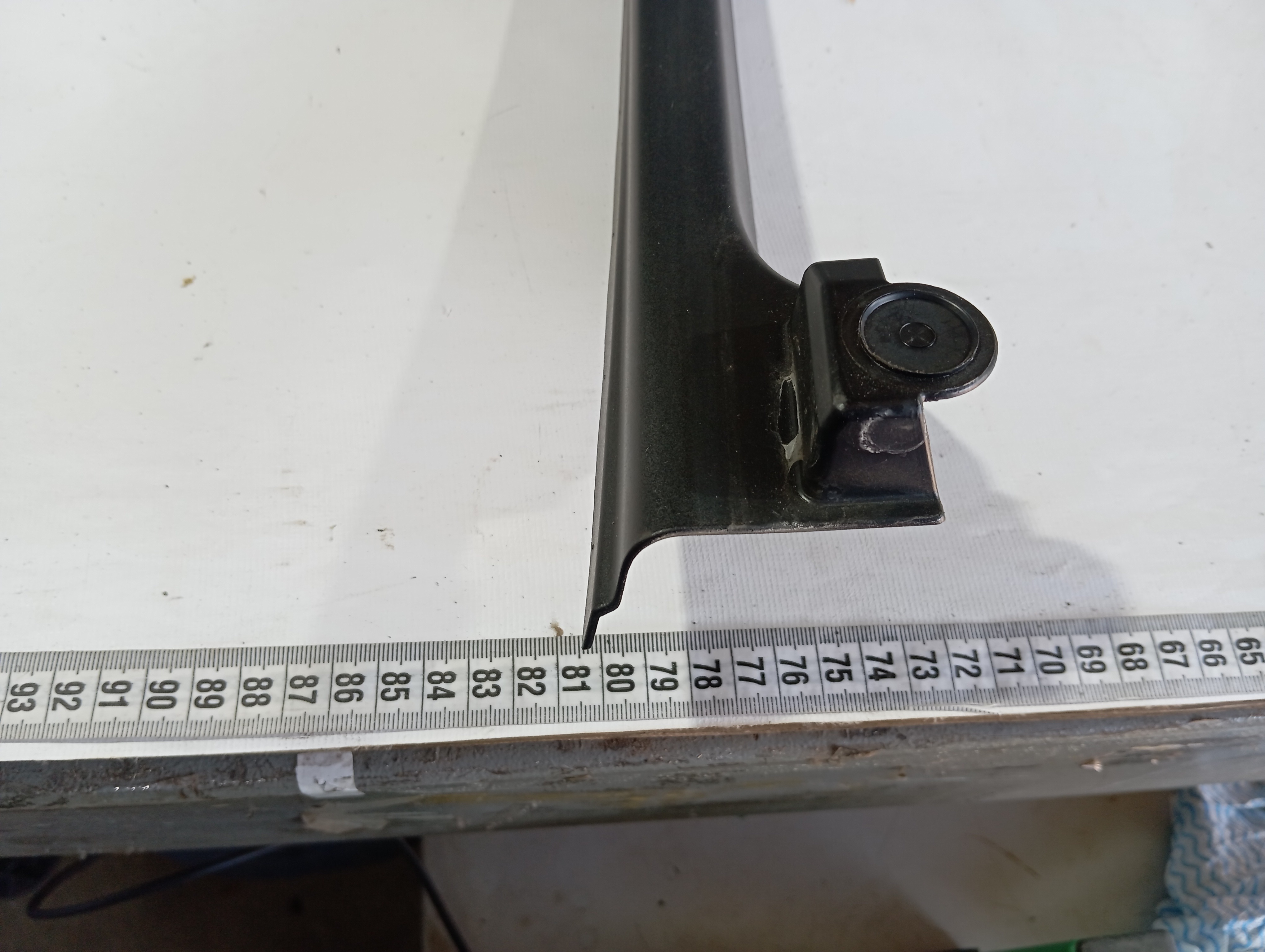 Moldura Int Porta Traseira Direita Range Rover Evoque V600 9