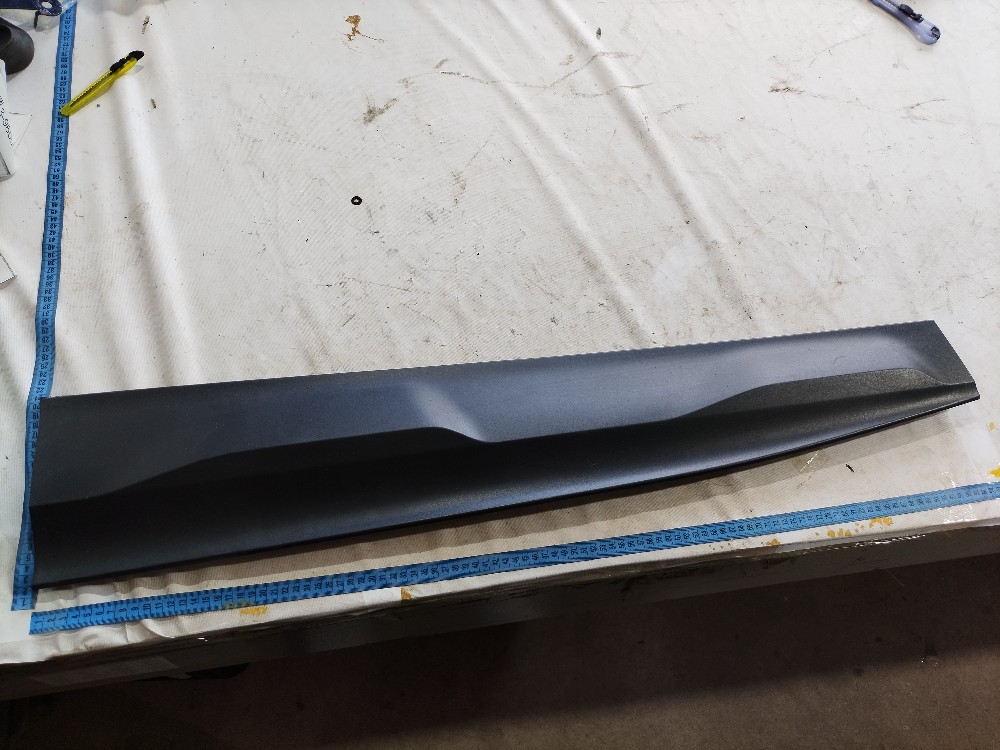 Moldura Porta Dianteira Esquerda Gm Tracker 2020 2025 V627 6