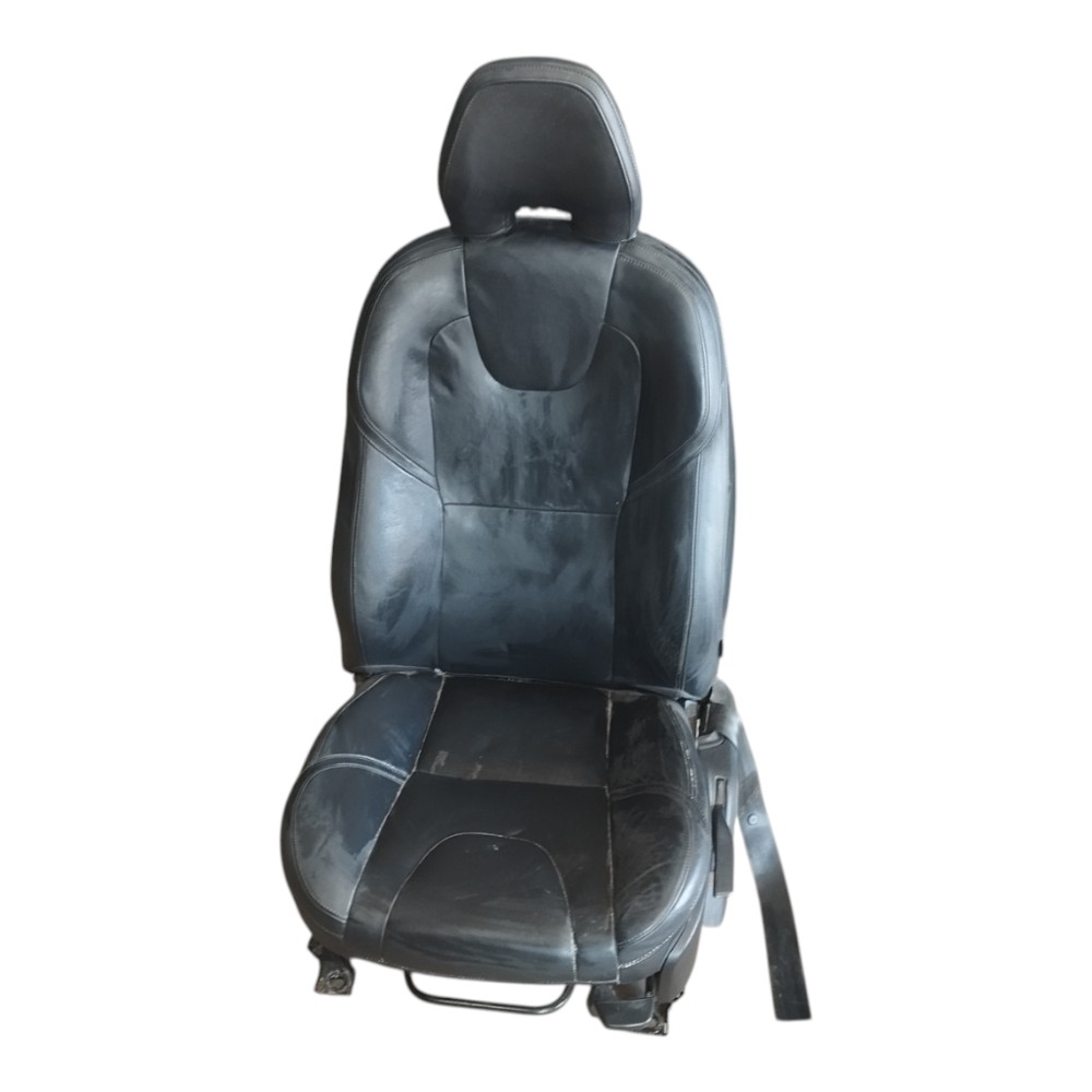 Banco Dianteiro Direito Volvo V40 T3 2013 2019 V652 2
