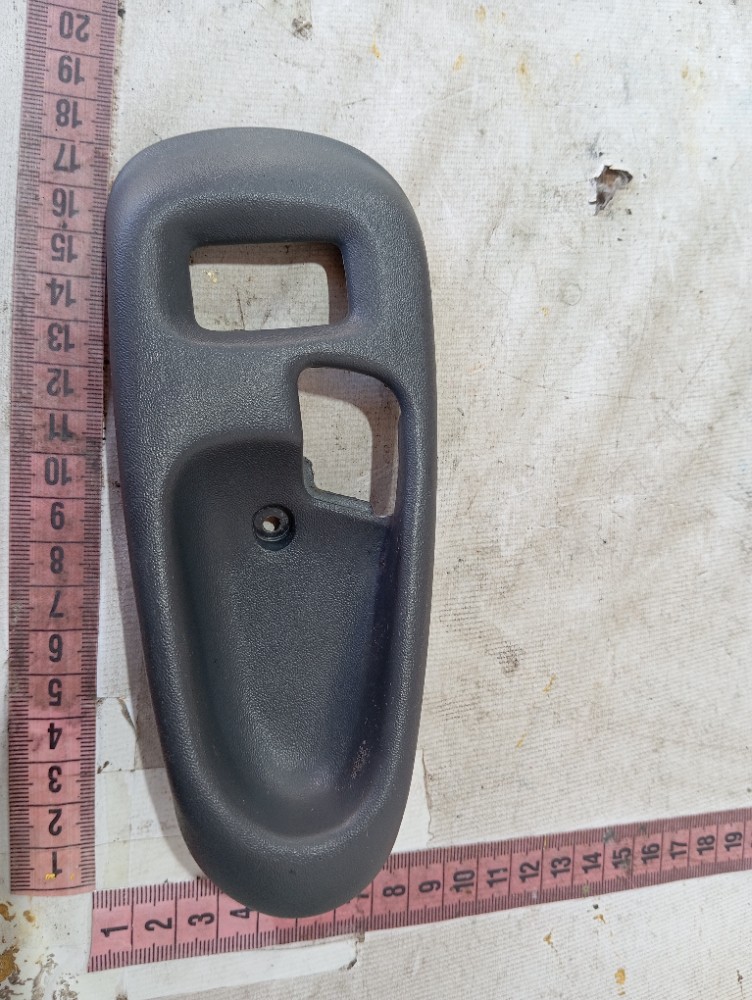 Moldura Maçaneta Int Porta Diant Direita L200 Sport 06 V647 Dianteira 9