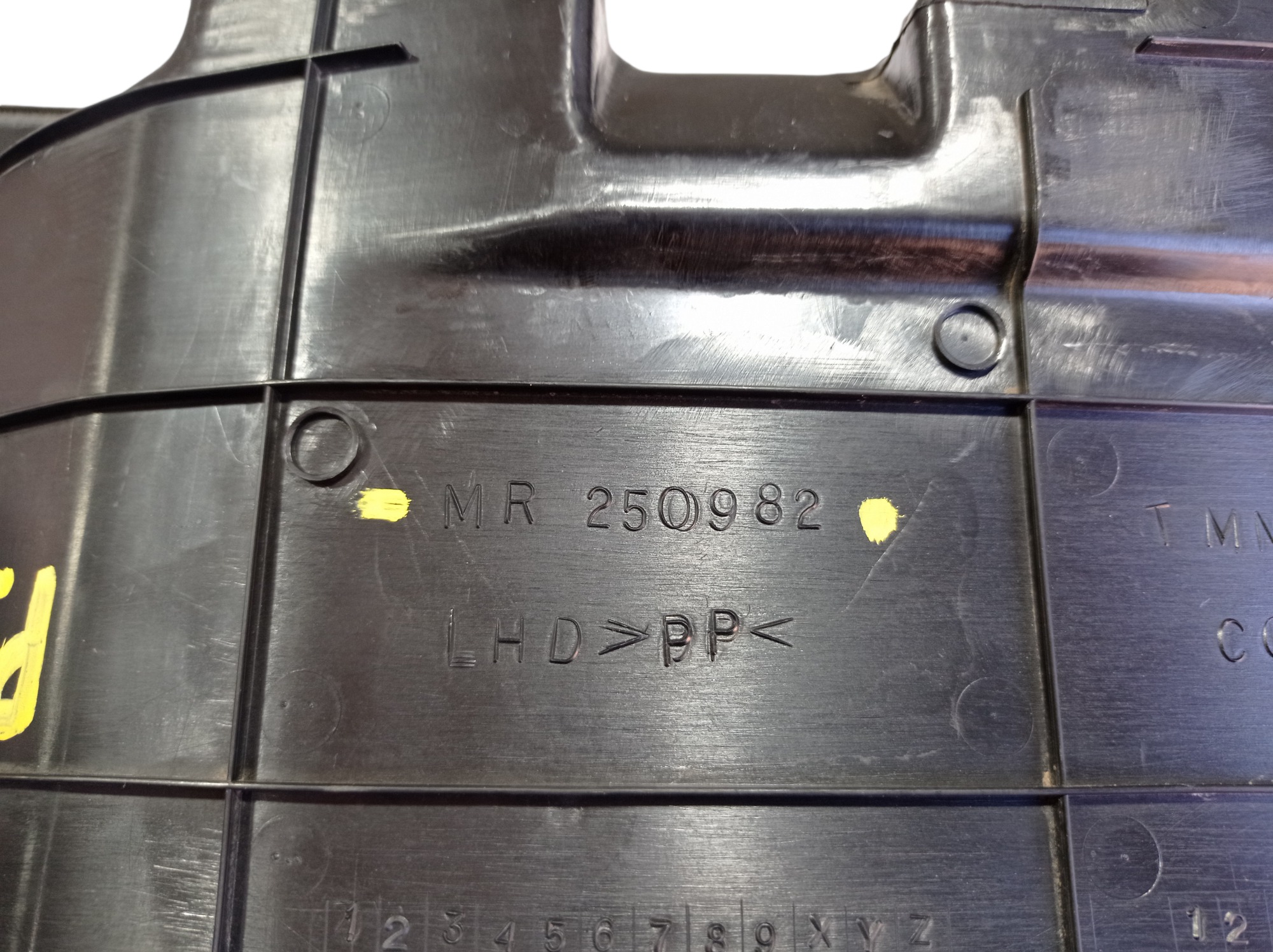 Acabamento Direito Painel Pajero Sport 2010 V569 7