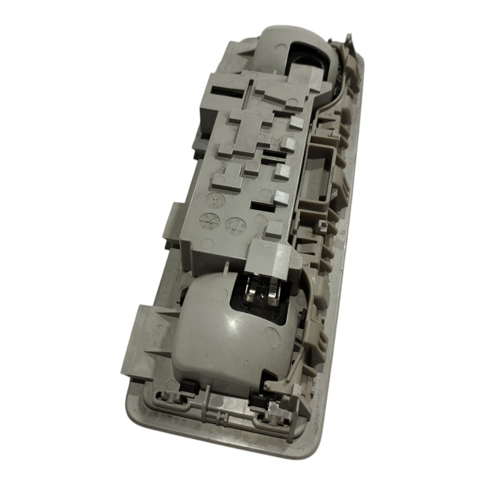 Luz Cortesia Teto Vw Virtus 2018 A 2022 V657 5