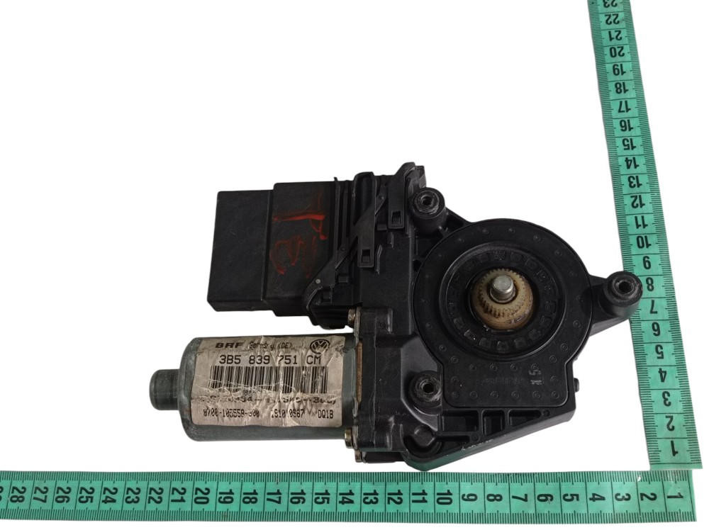 Motor Máquina Vidro Traseiro Esquerdo Vw Passat V6 2001 7