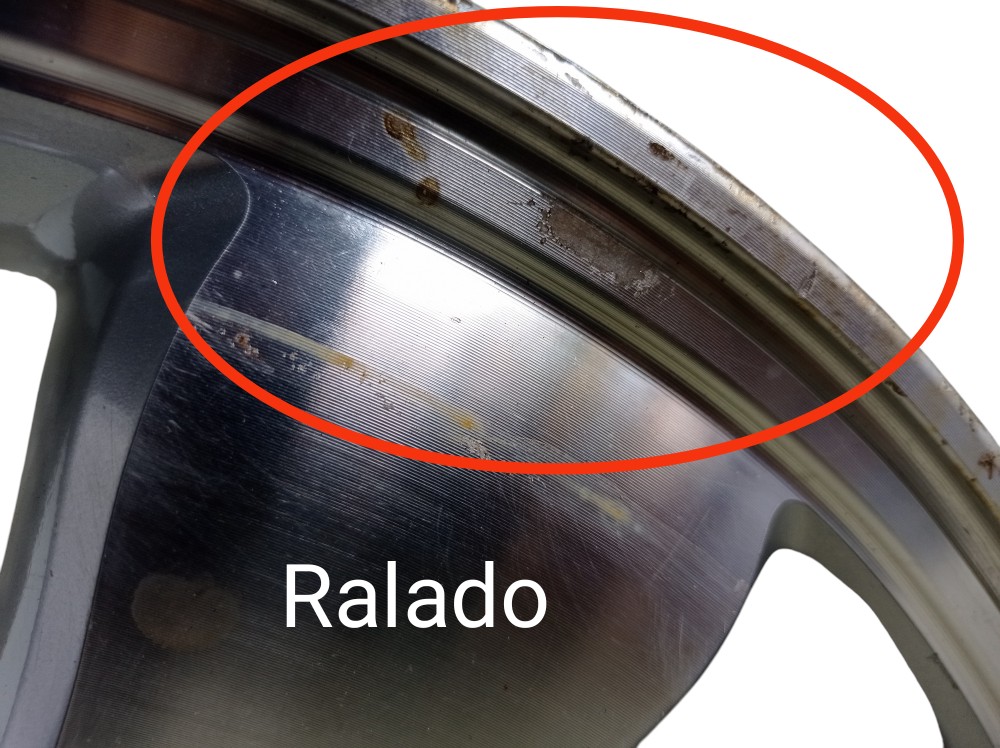 Roda Aro 15 Toyota Prado 3.0 2005 V620 7