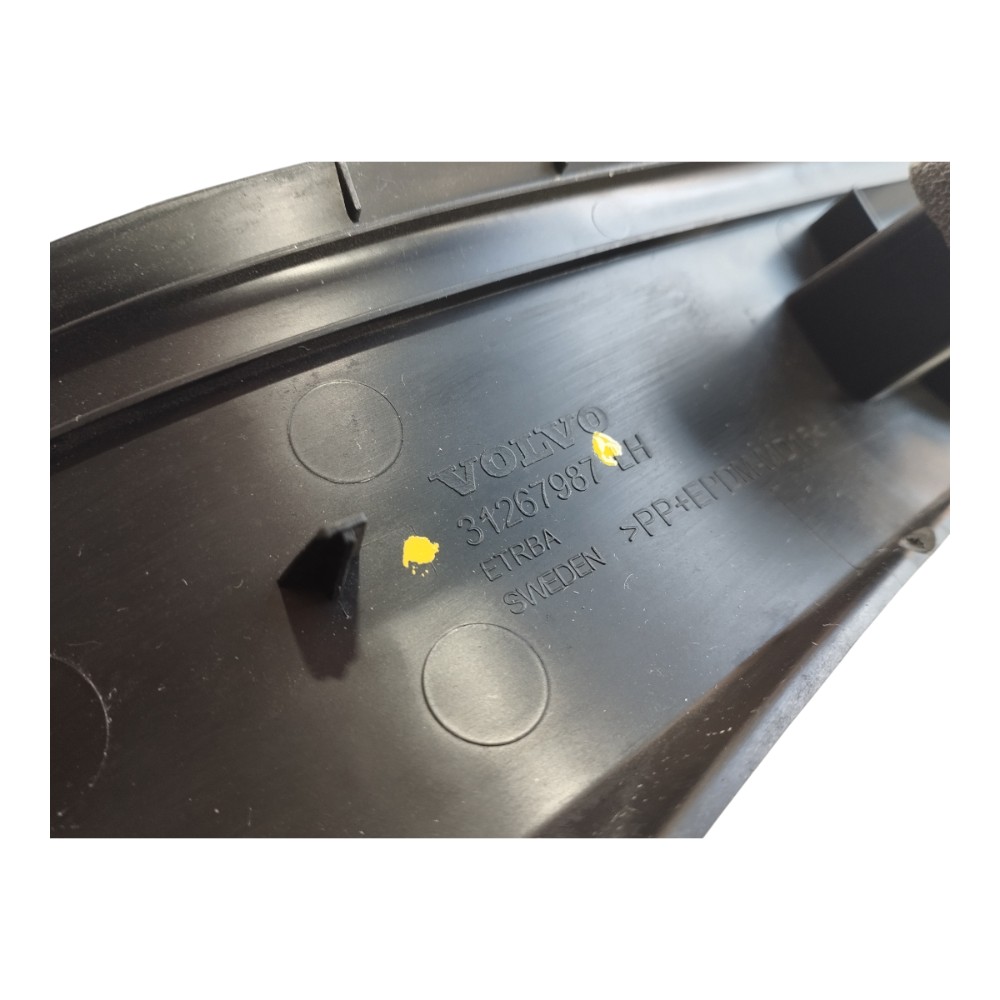 Soleira Dianteira Esquerda Volvo V40 T3 2013 A 2016 V652 Preto 5