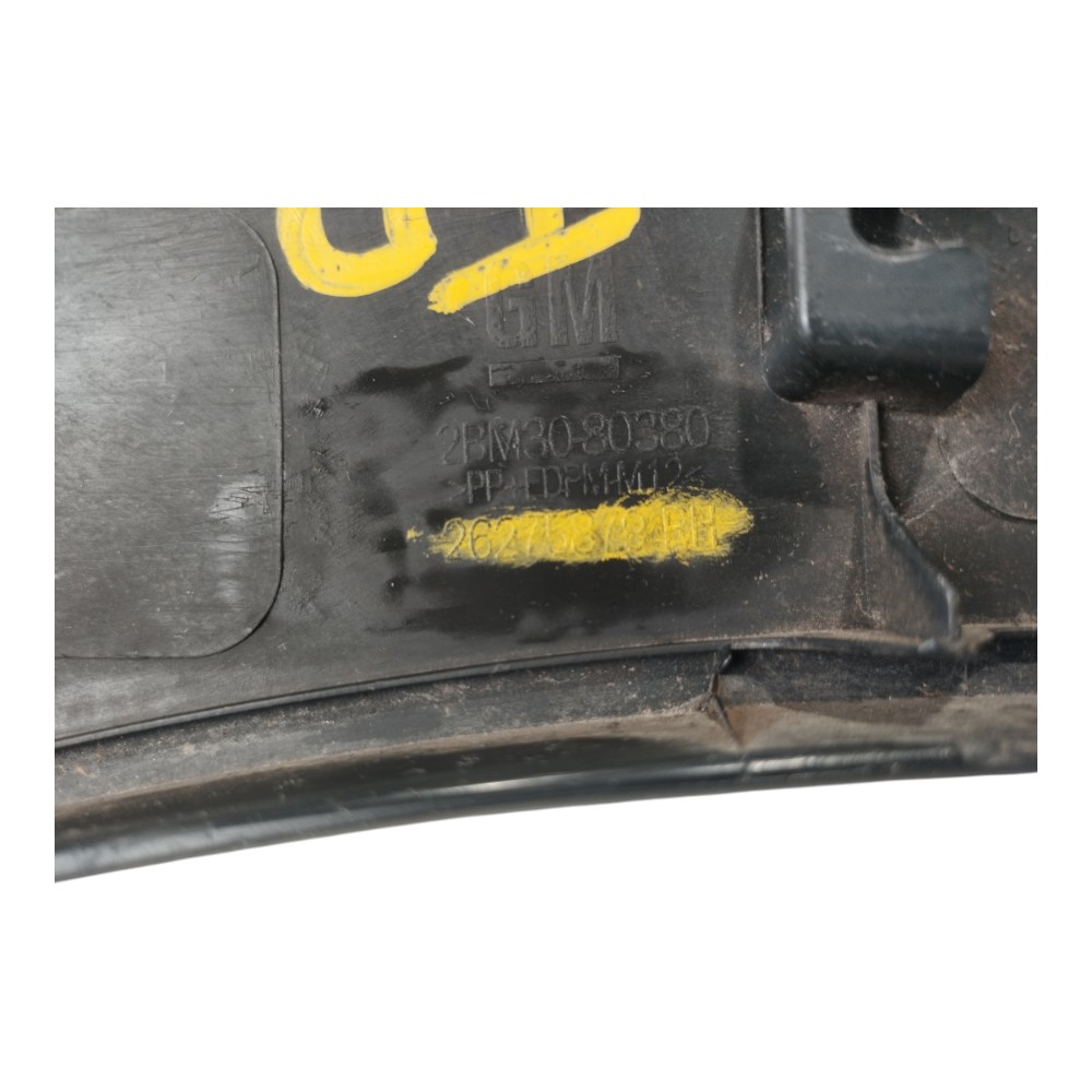 Moldura Caixa Roda Traseira Direita Gm Tracker 2020 25 V627 4