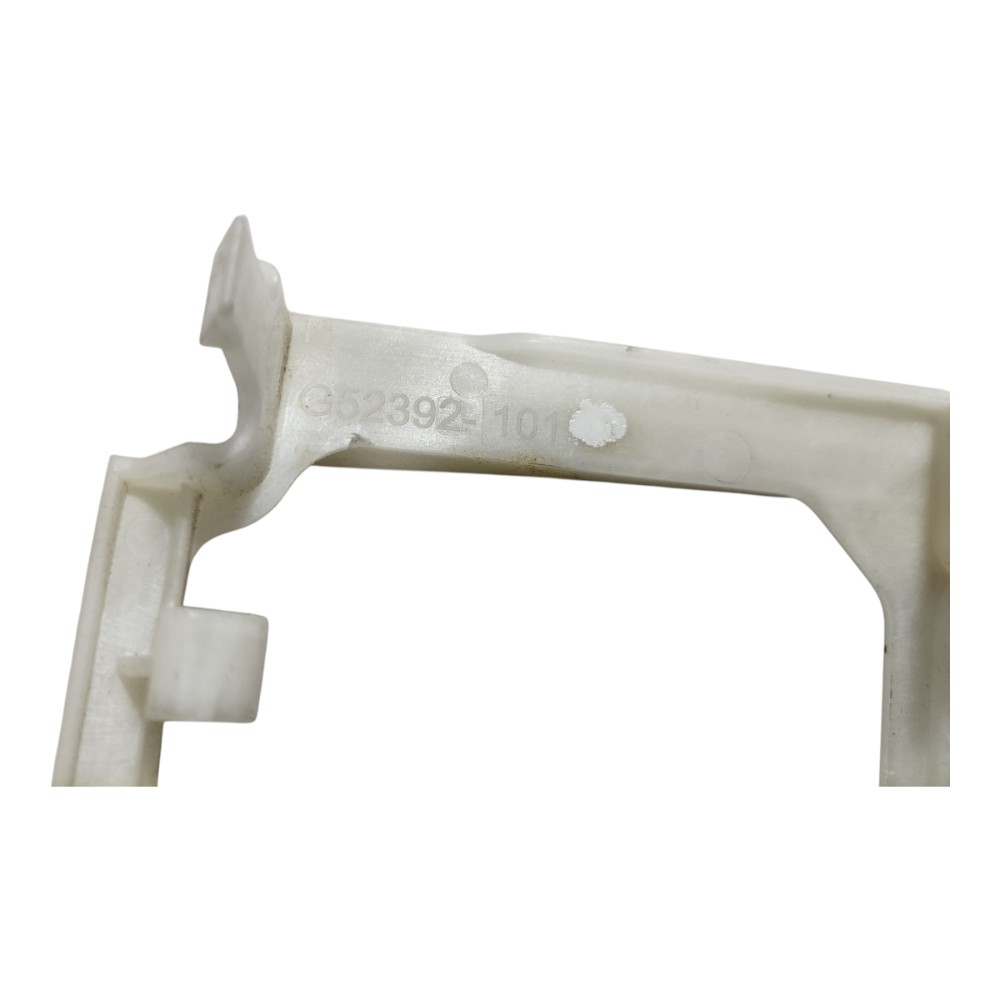 Suporte Maçaneta Dianteir Direita Ram Rampage 2023 2024 V659 Branco 6