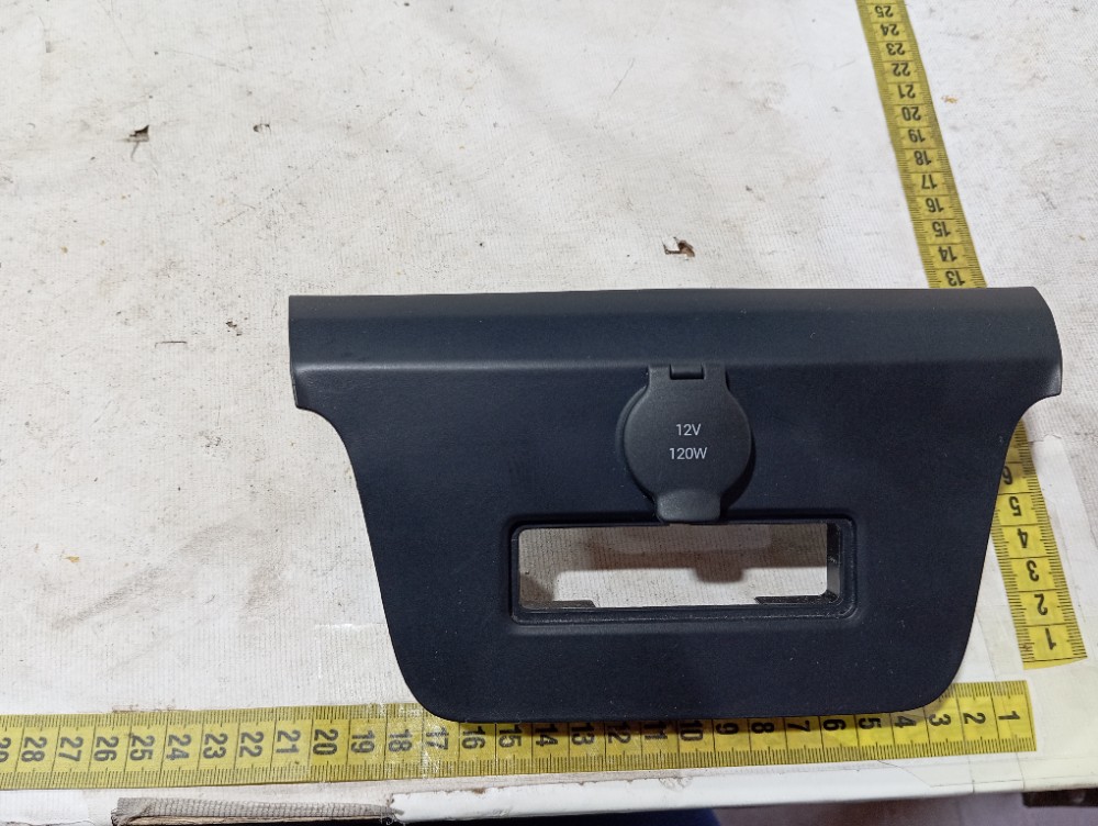 Moldura Tomada 12v Byd Dolphin Mini 2024 2025 V665 10