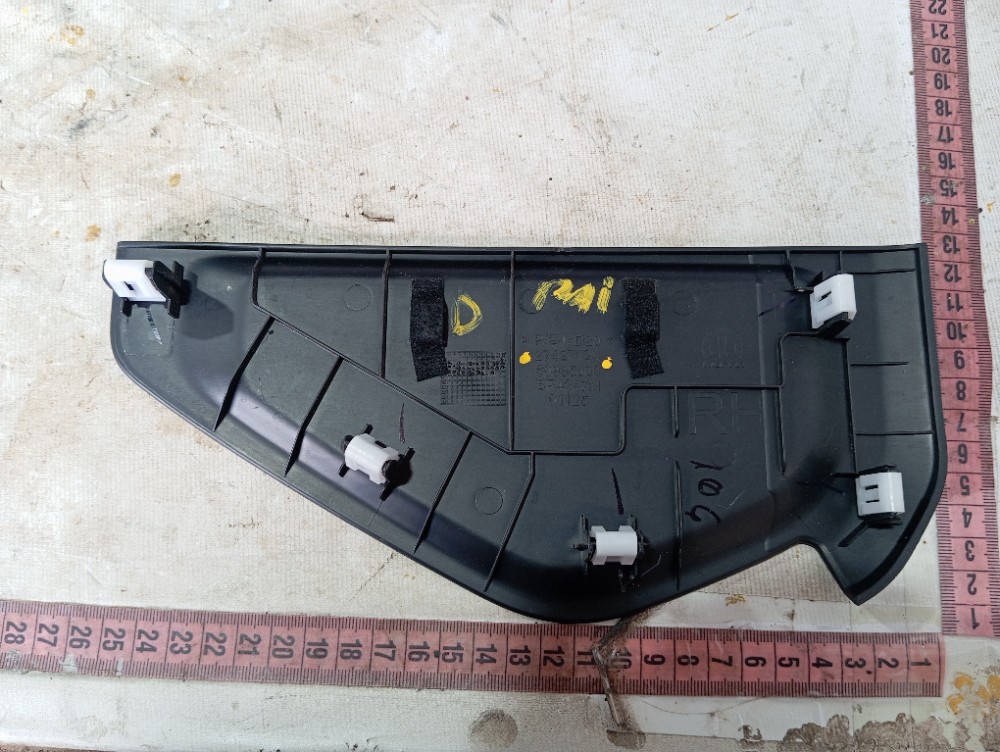 Acabamento Direito Painel Ram Rampage Rt 2023 2024 V641 8