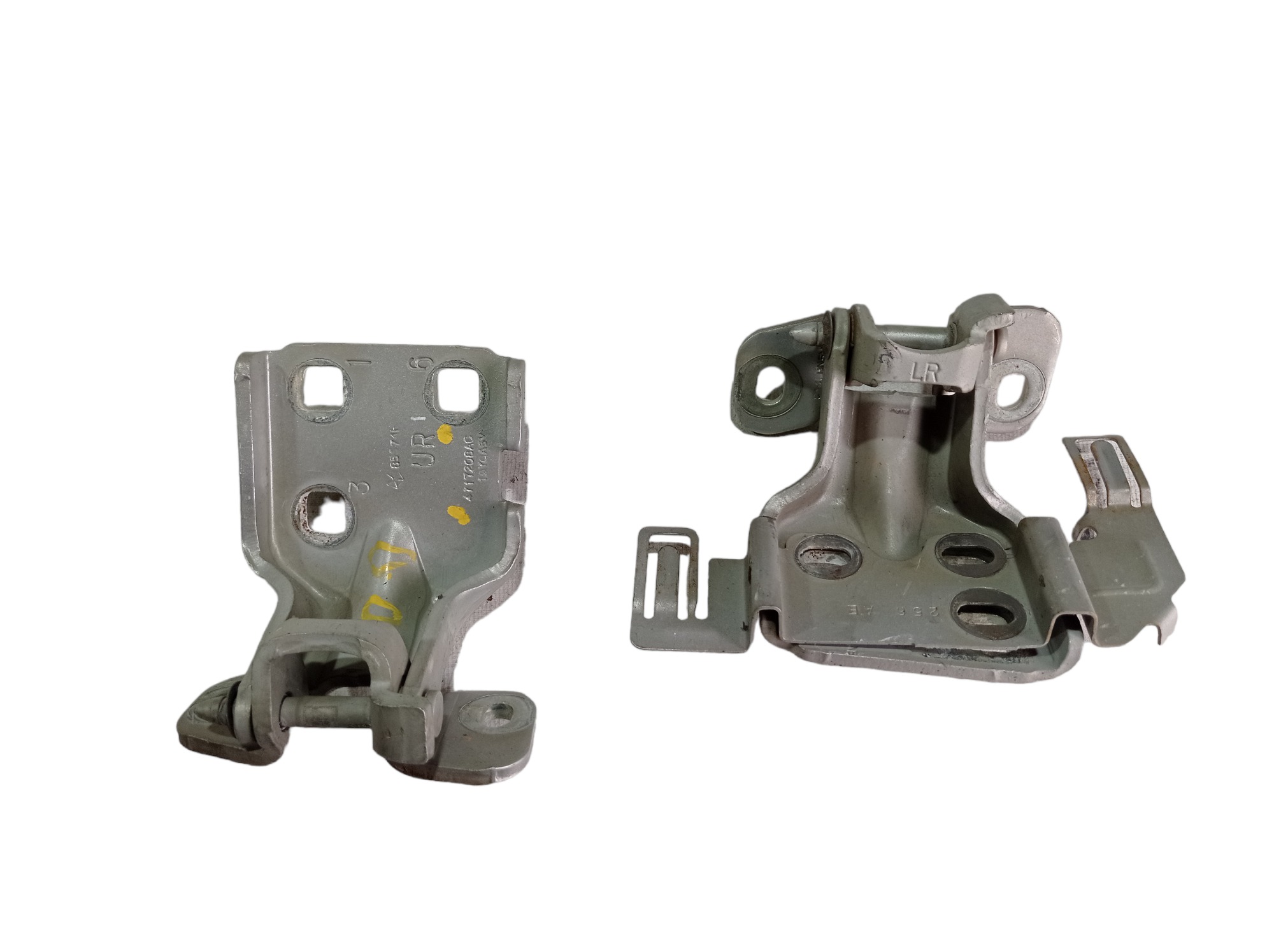 Dobradiça Porta Dianteira Direita Grand Caravan 2005 V586 1