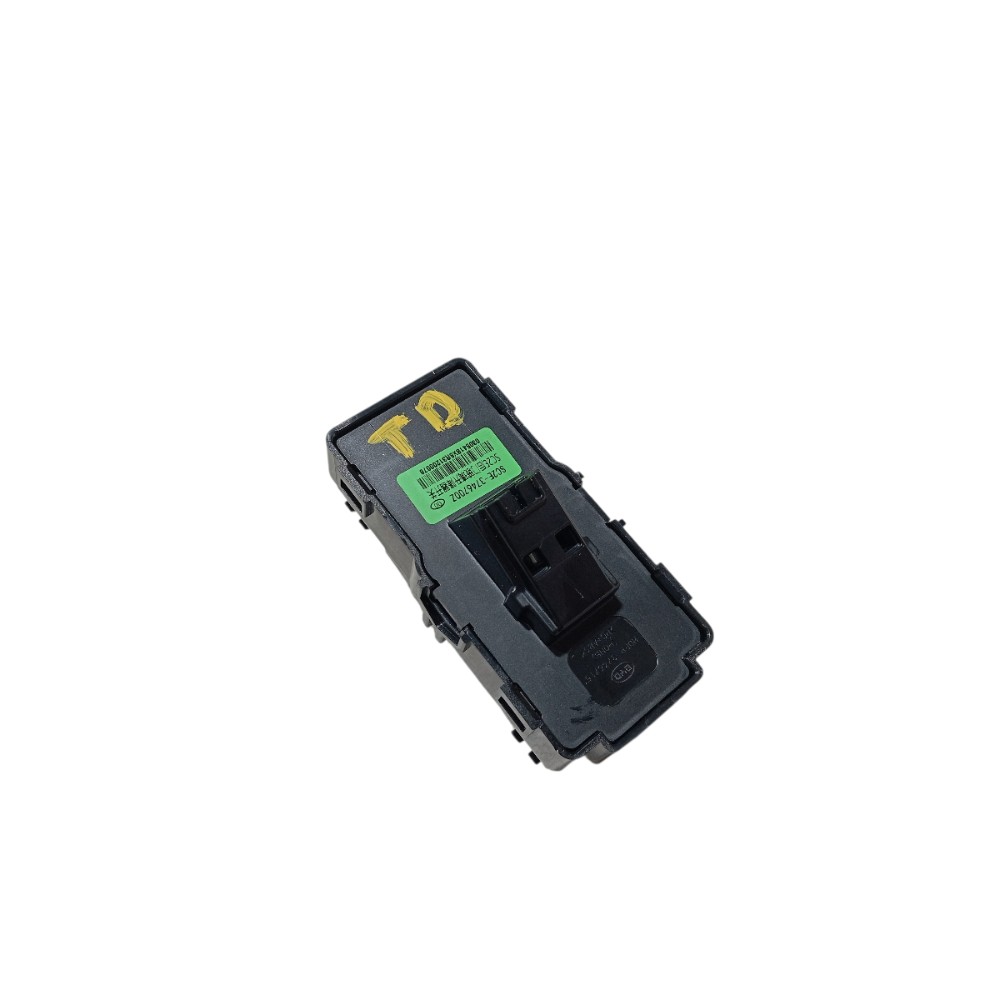 Botão vidro porta traseira direita Byd Song Pro 2025 V669 6