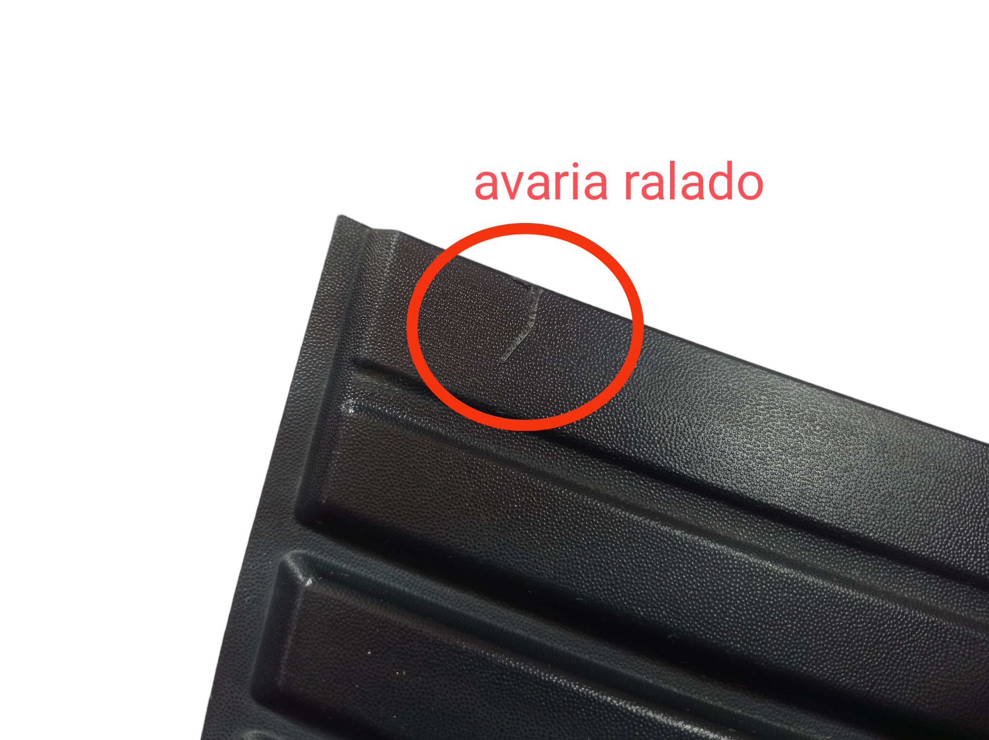 Soleira Porta Malas Jeep Grand Cherokee V580 7