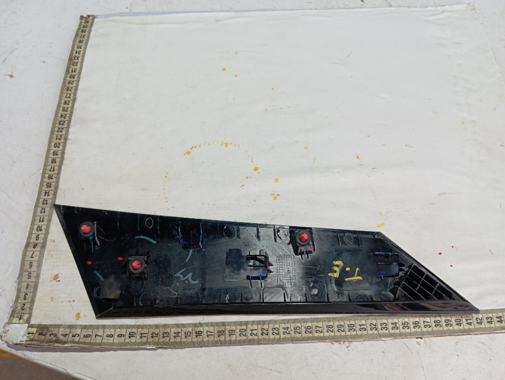 Moldura Ext Porta Traseira Esquerda Hyundai Creta 2023 V609 10