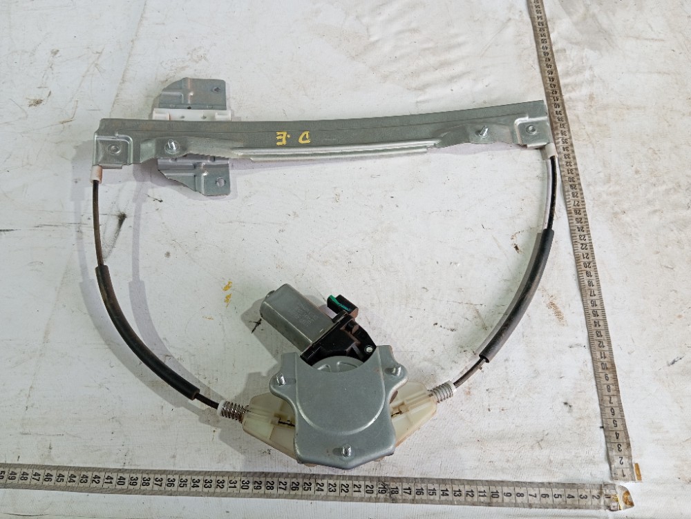 Máquina Vidro Porta Diant Esquerda Chery Tiggo 2 2020 V613 7