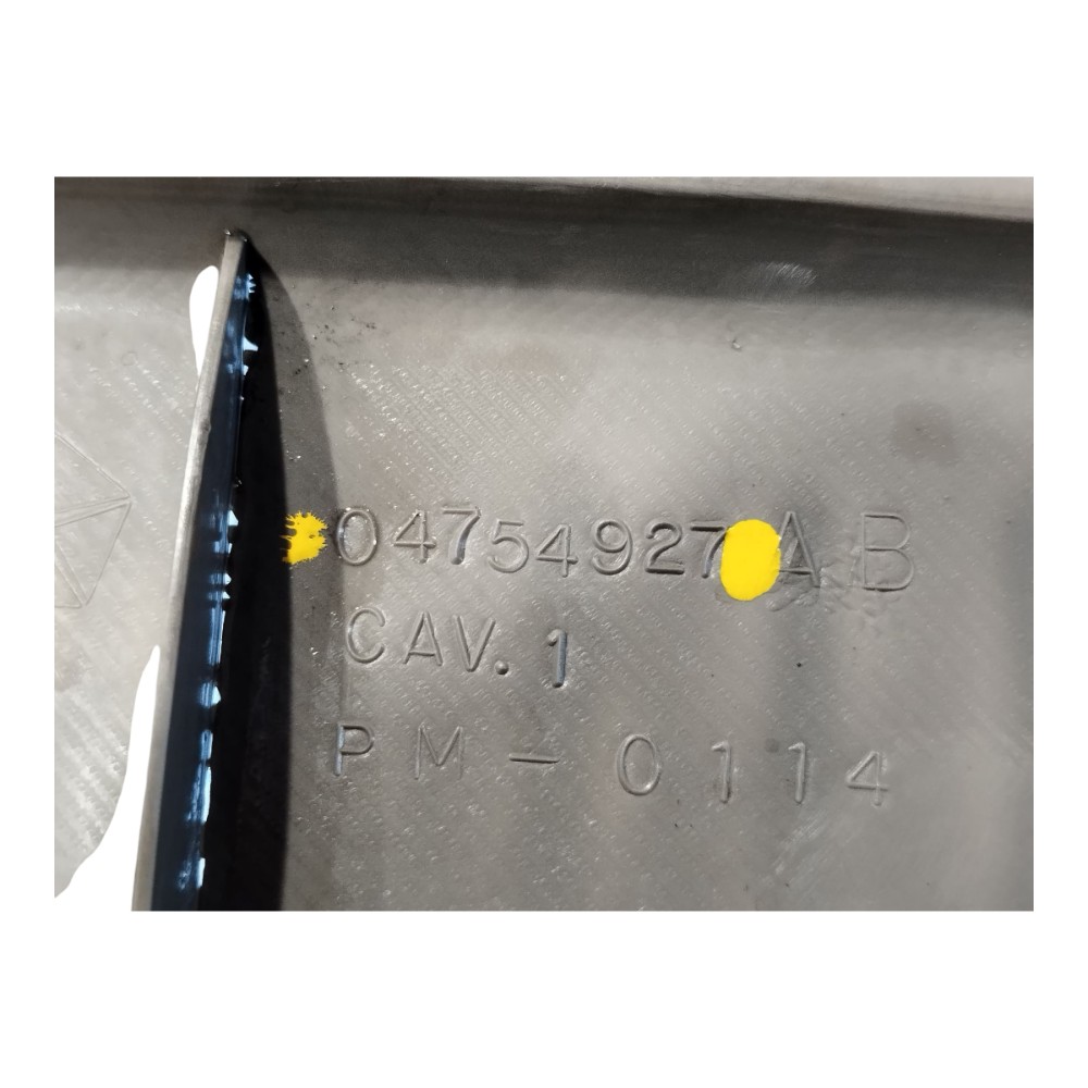 Acabamento Porta Malas Chrysler Grand Caravan 3.3 V6 03 V578 6