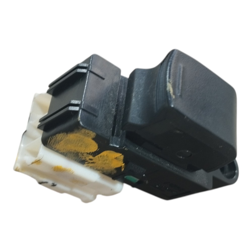 Botão Vidro Dianteiro Direito Suzuki Scross 2015 2016 V648 2