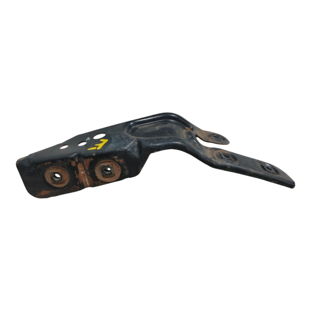 Suporte Esquerdo Radiador Mercedes C180 2002 2007 V661 5