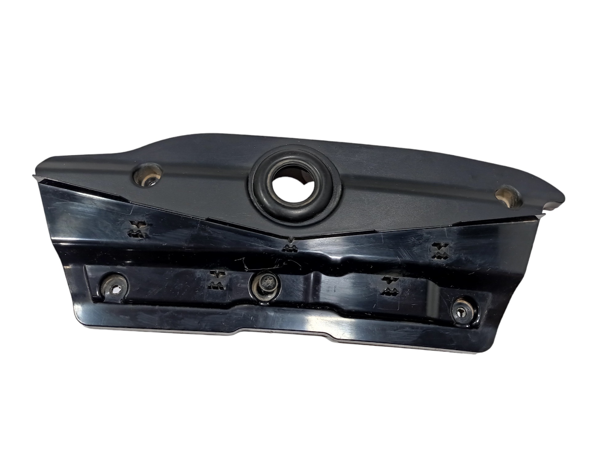 Moldura Braço Limpador Tampa Traseira Evoque 2022 V572 2