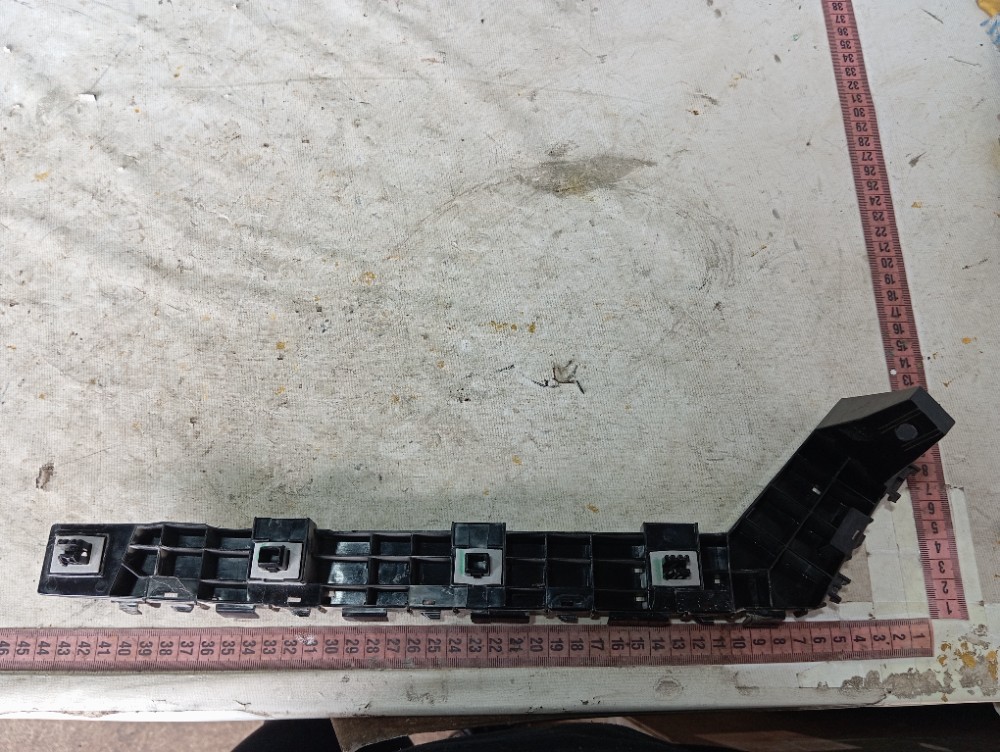Guia Esquerdo Parachoque Traseiro Honda Hrv Exl 2023 25 V644 9