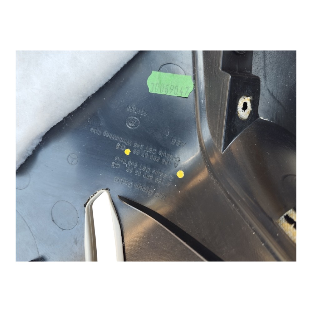 Bagagito Traseiro Esquerdo Mercedes B180 2010 V630 3
