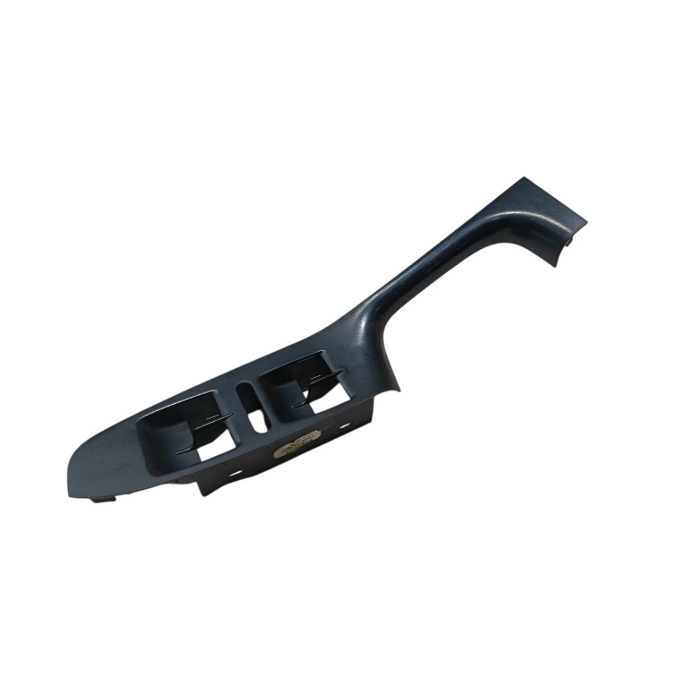 Moldura comando vidro porta diant esq Vw Jetta 2012 3