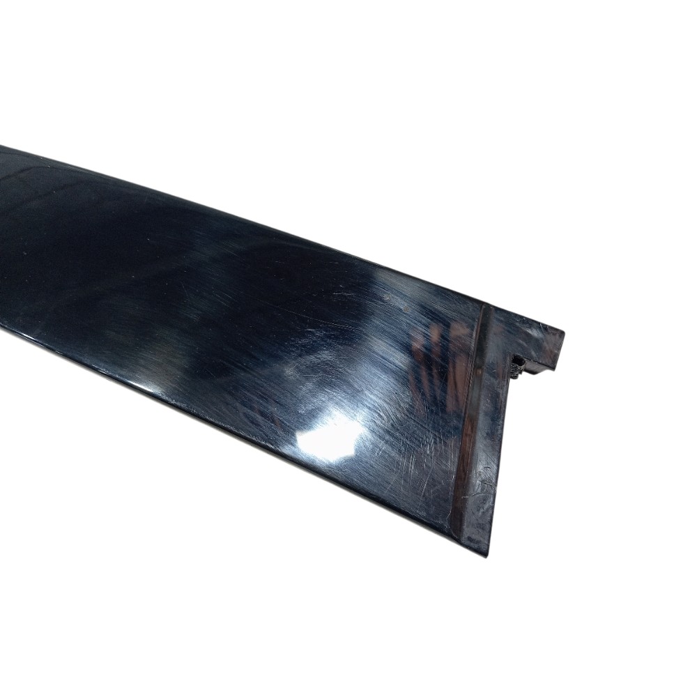 Moldura ext porta traseira esquerda Byd Song Pro 2025 V669 4