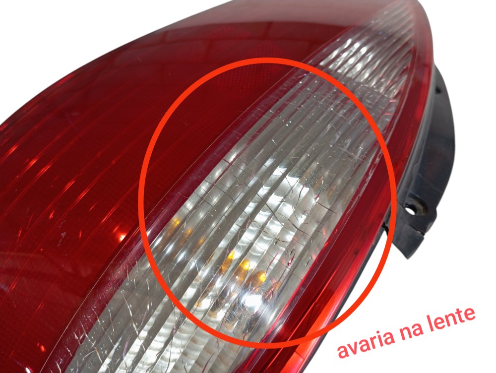 Lanterna Traseira Direita Kia Clarus 2002 Original 7