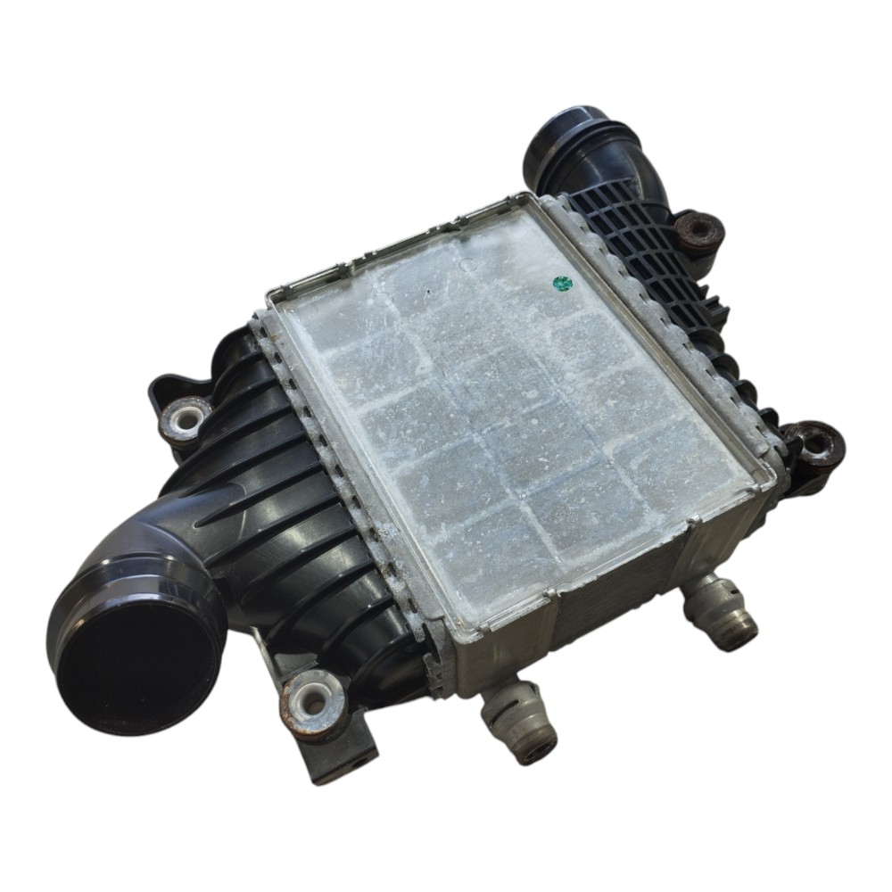 Intercooler Land Rover Defender 2022 V645 2