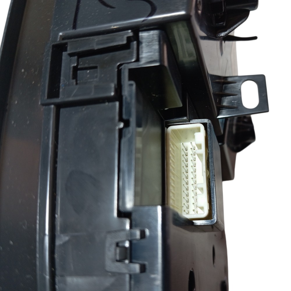 Luz teto porta óculos Byd Song Pro 2024 V674 6