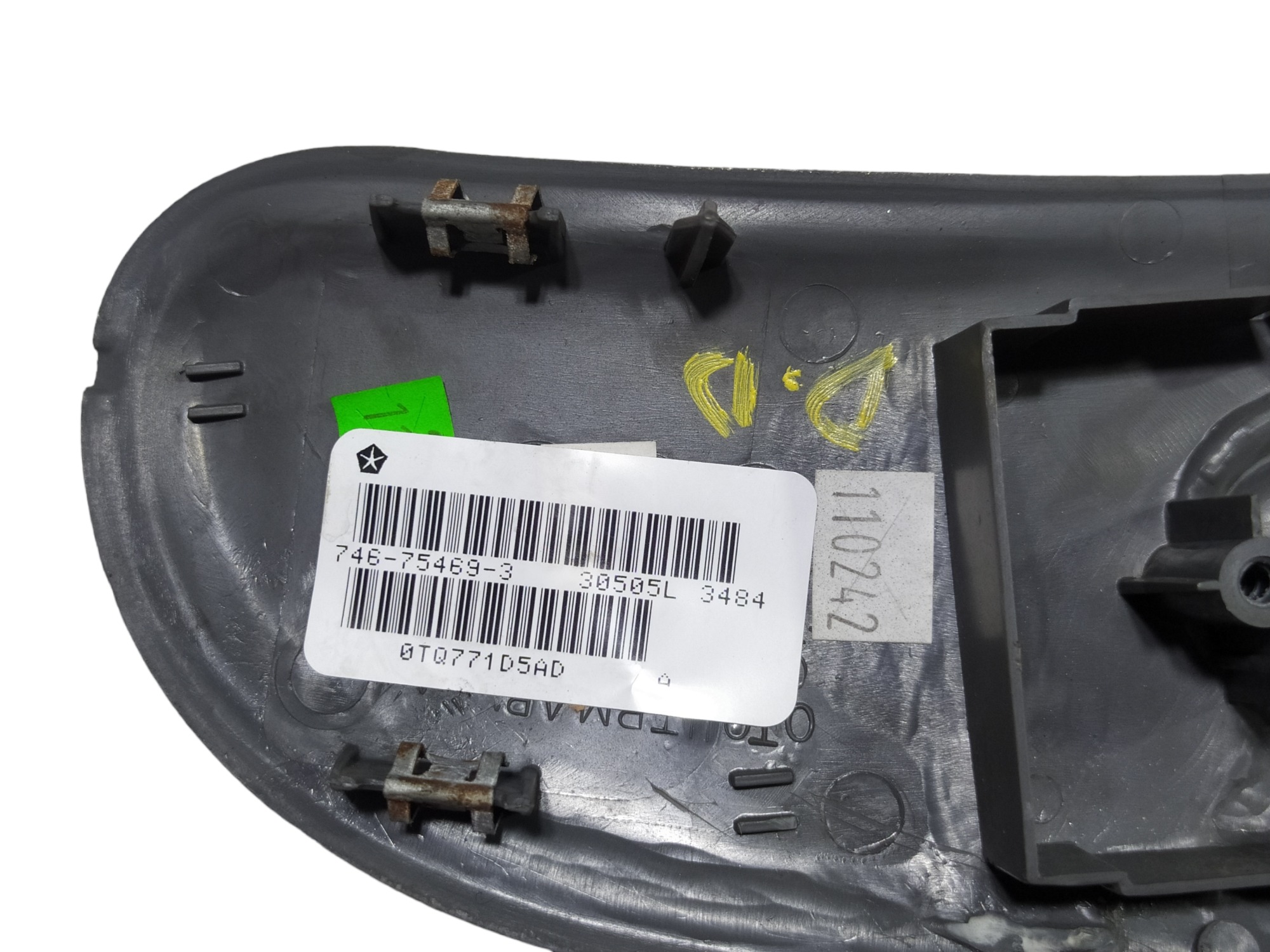 Tampa Botao Vidro Dianteiro Direito Grand Caravan 2005 V586 5