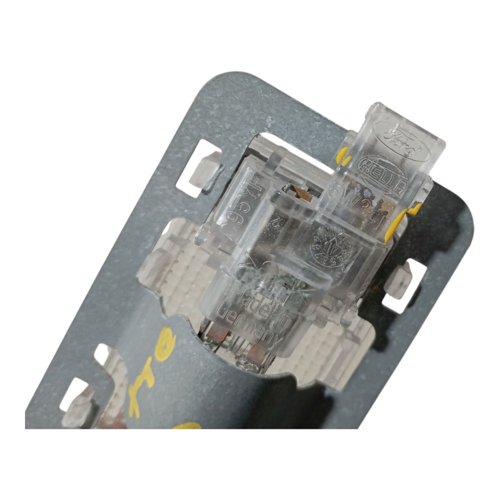 Luz Cortesia Direita Tampa Tras Discovery Sport 16 A 18 V663 2