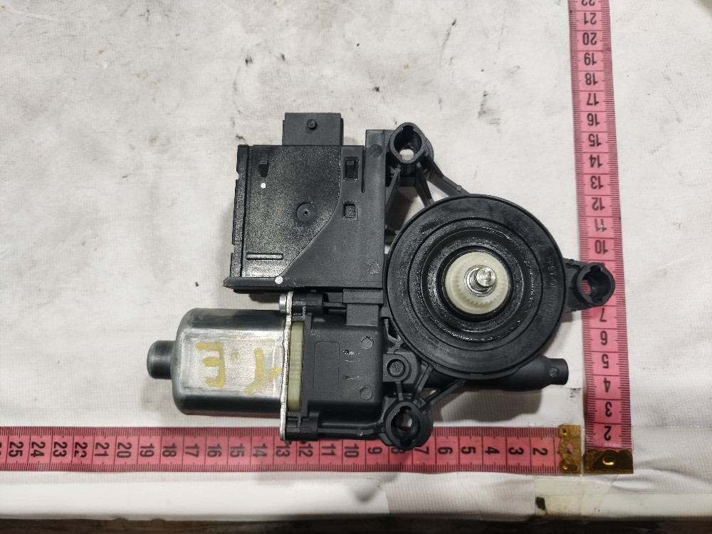 Motor Maquina Vidro Traseiro Esq Ram Rampage 2023 2025 V659 10