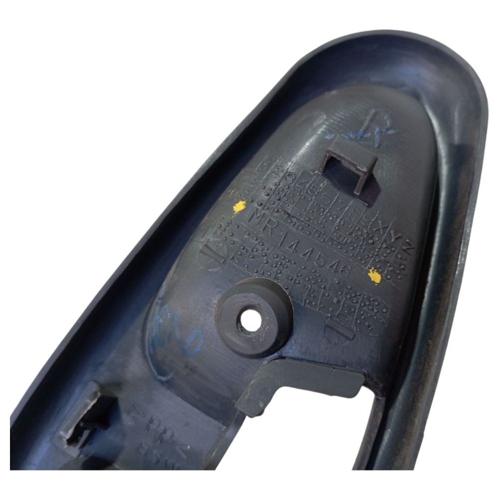 Moldura Maçaneta Int Porta Diant Direita L200 Sport 06 V647 Dianteira