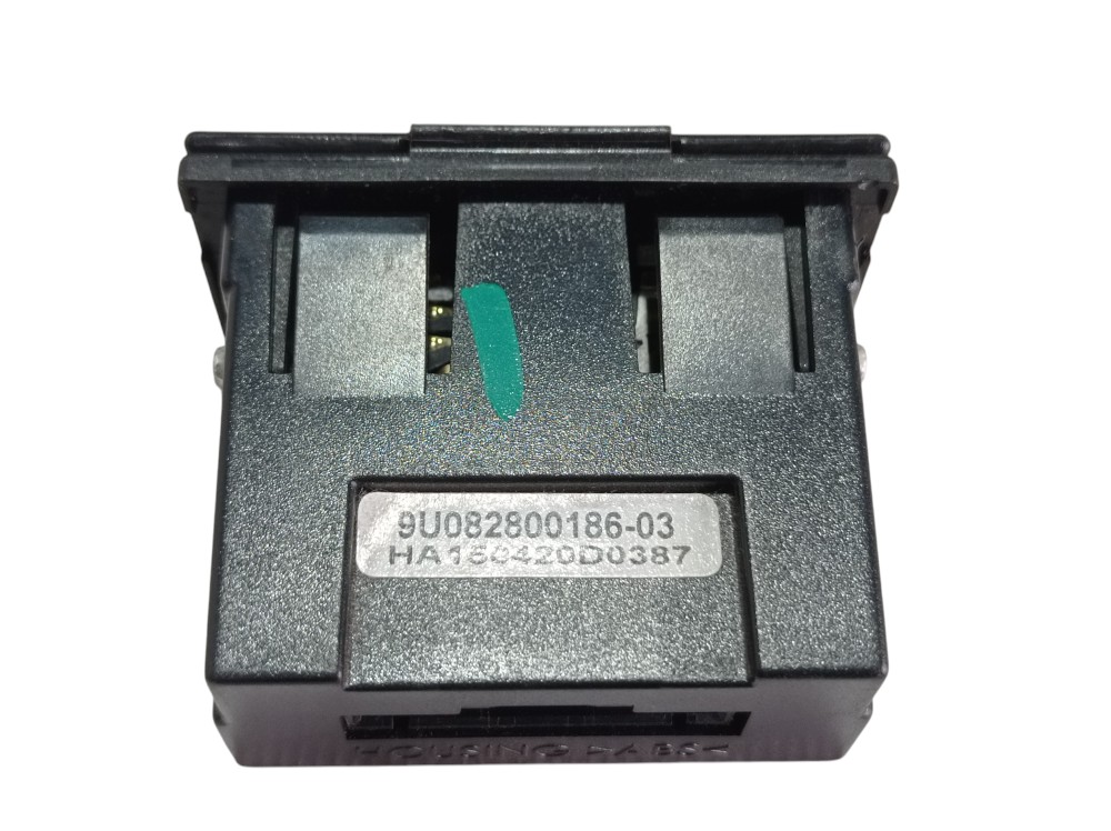 Entrada Usb Auxiliar Mitsubishi Lancer 2017 V334 5