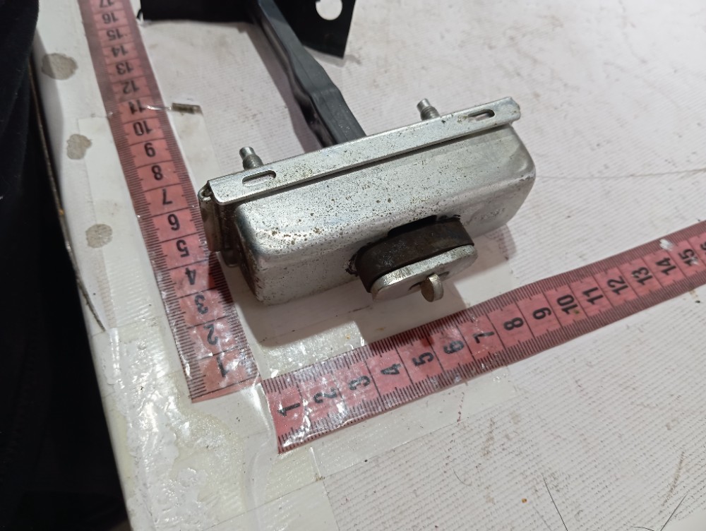 Limitador Porta Dianteira Direita Rover Discovery 3 07 V635 9