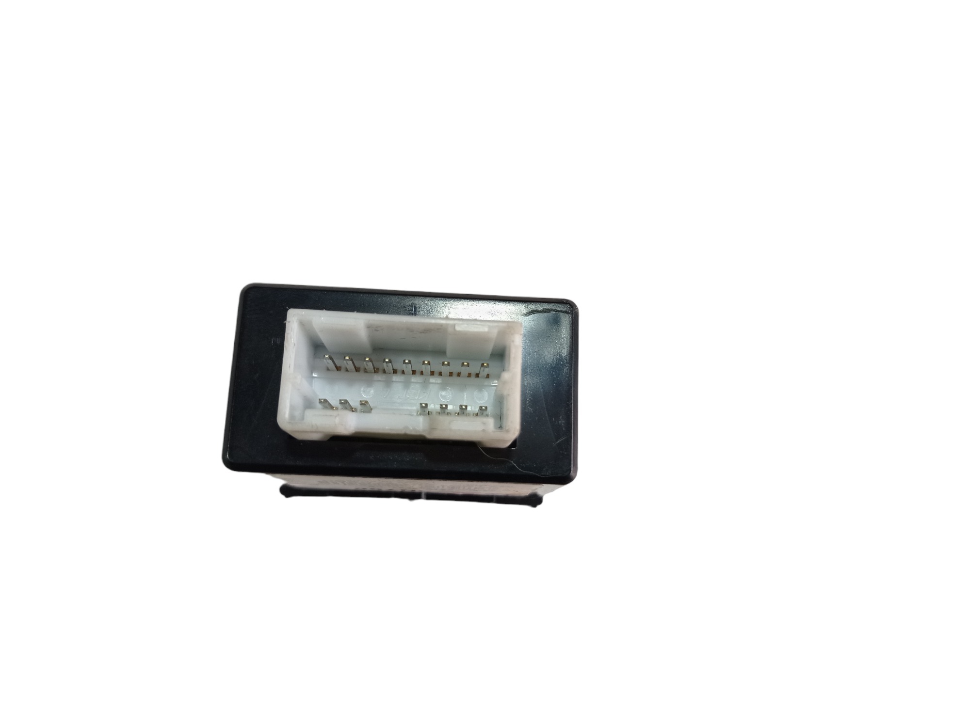 Entrada Usb iPod Hyundai Equus Vs460 2013 V577 7