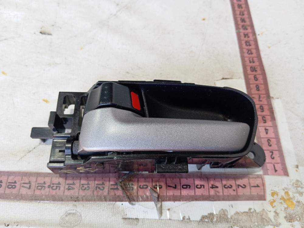 Maçaneta Int Porta Dianteira Esq Grand Vitara 2012 2015 V643 6