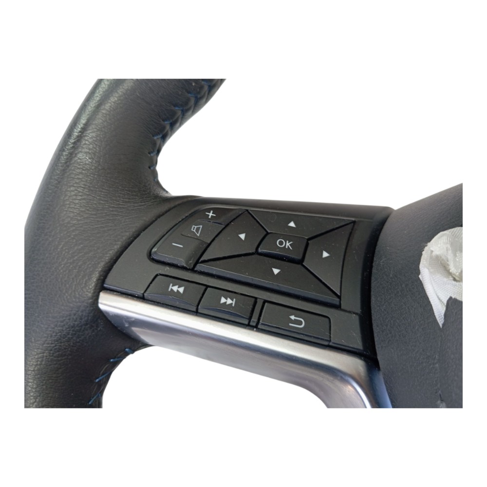 Volante Motorista Nissan Leaf 2023 V632 8