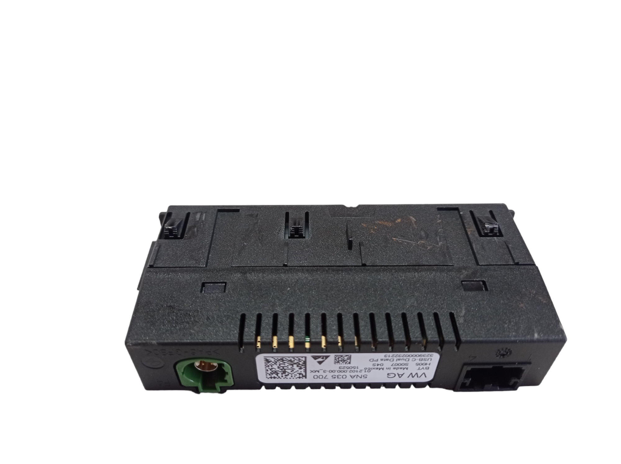 Entrada Usb Vw Taos 2022 2024 V601 6
