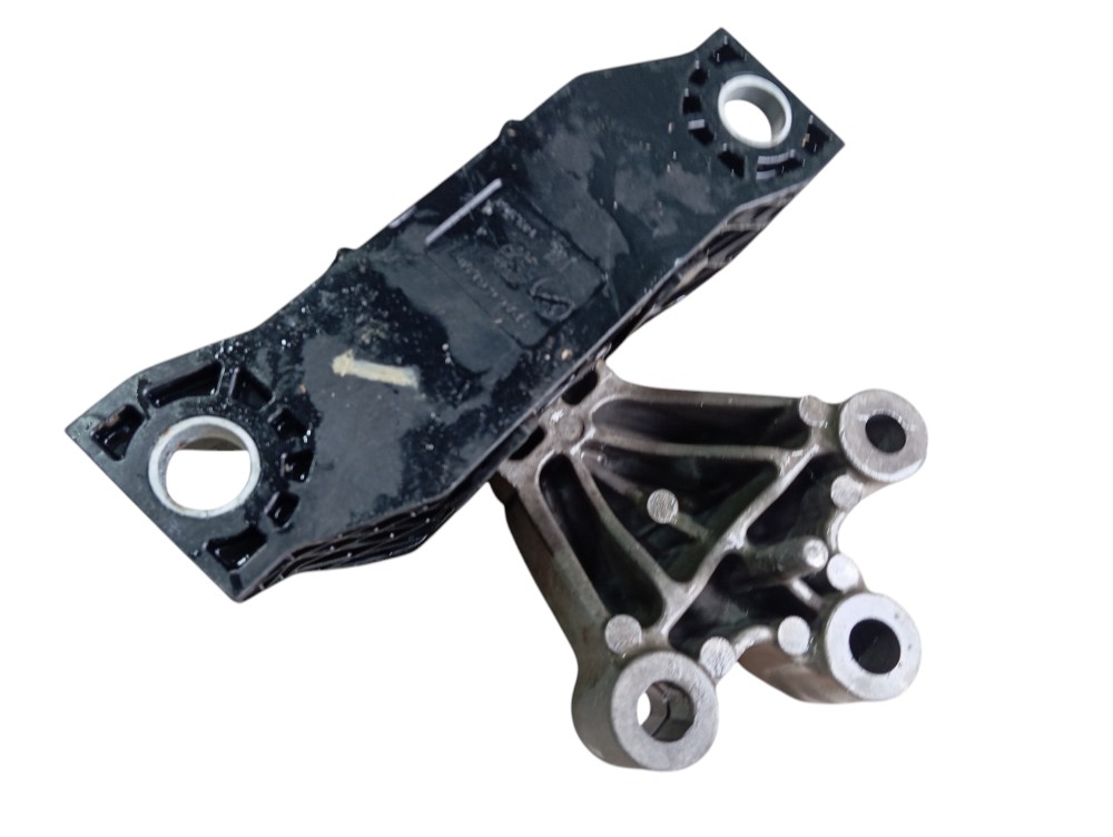 Suporte direito quadro dianteiro Renault Zoe Neo 2023 V617 4