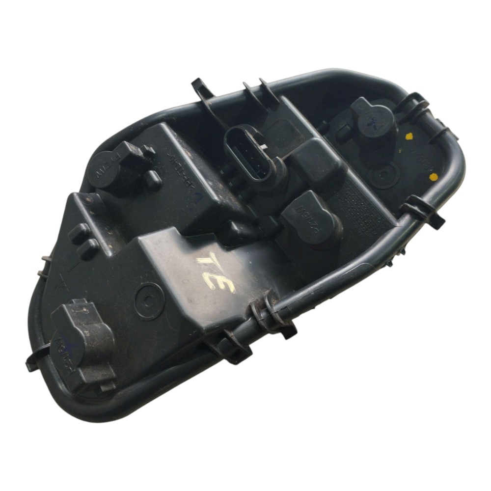 Circuito Lanterna Traseiro Esquerdo Fiat Mobi 2025 V654 7