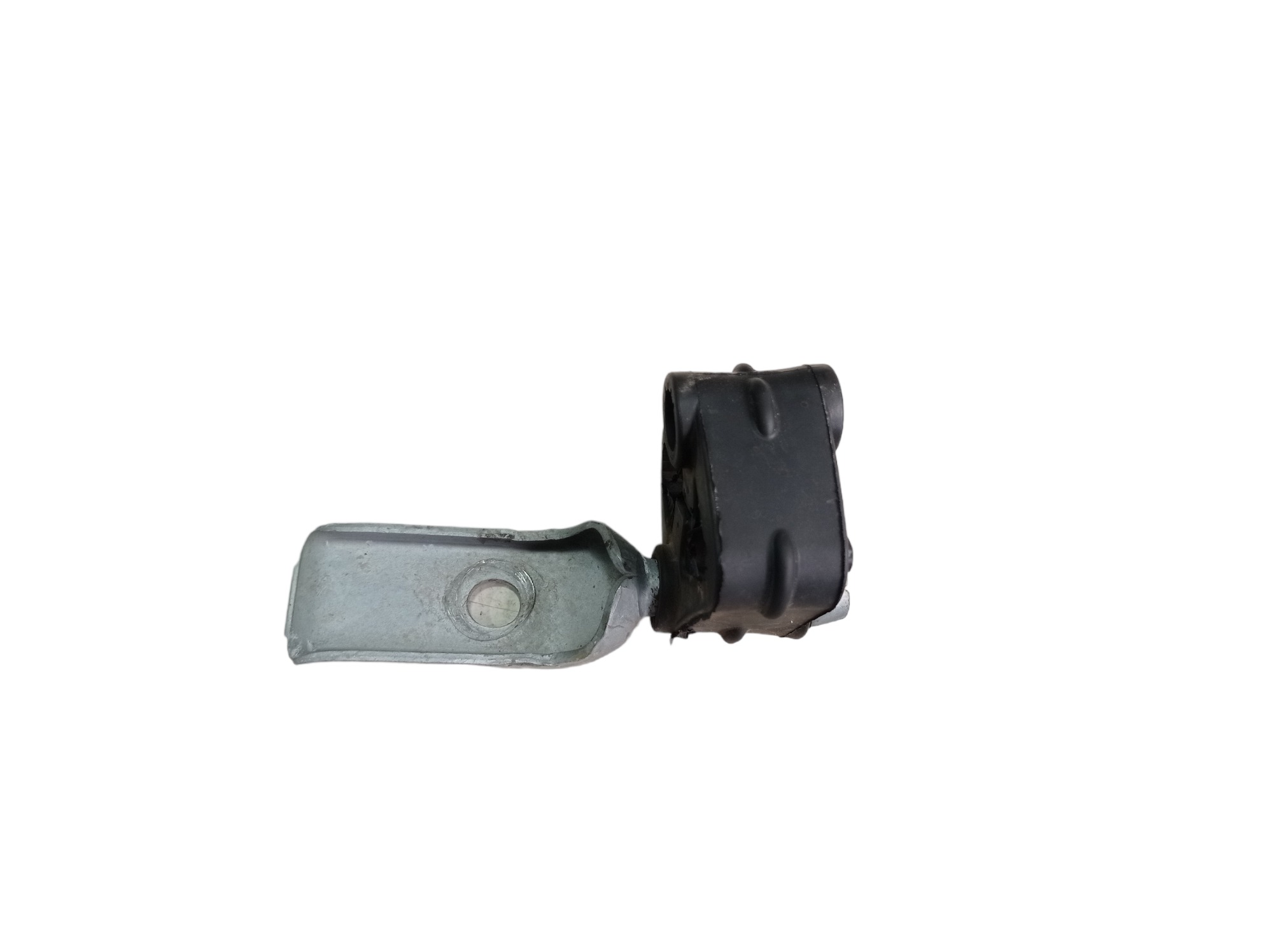 Coxim Esquerdo Escapamento Gla 200 2016 V568 1