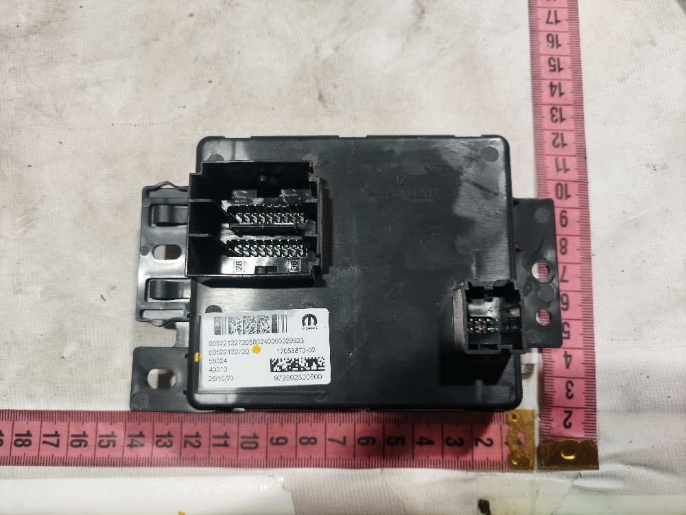 Módulo Atuador Ar Condicionado Ram Rampage 2023 2025 V659 4