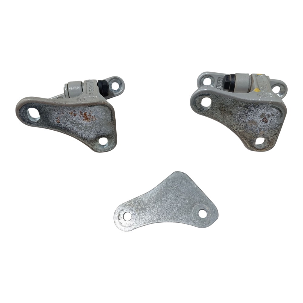 Dobradiça Porta Dianteira Esq Mercedes C180 2002 2007 V661 6