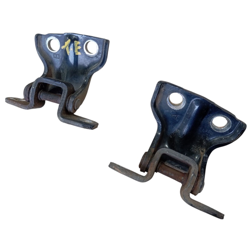 Dobradiça Porta Traseira Esquerda L200 Sport 2006 V647 4