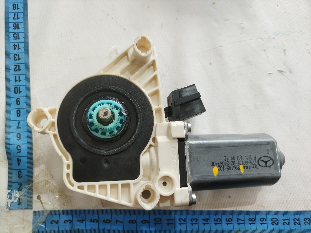 Motor Vidro Dianteiro Direito Mercedes B180 2006 A 2010 V630 3