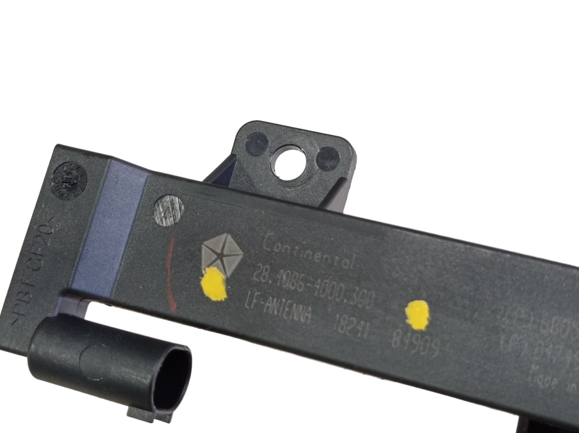 Sensor Antena Traseira Esquerda Jeep Grand Cherokee 14 V580 6