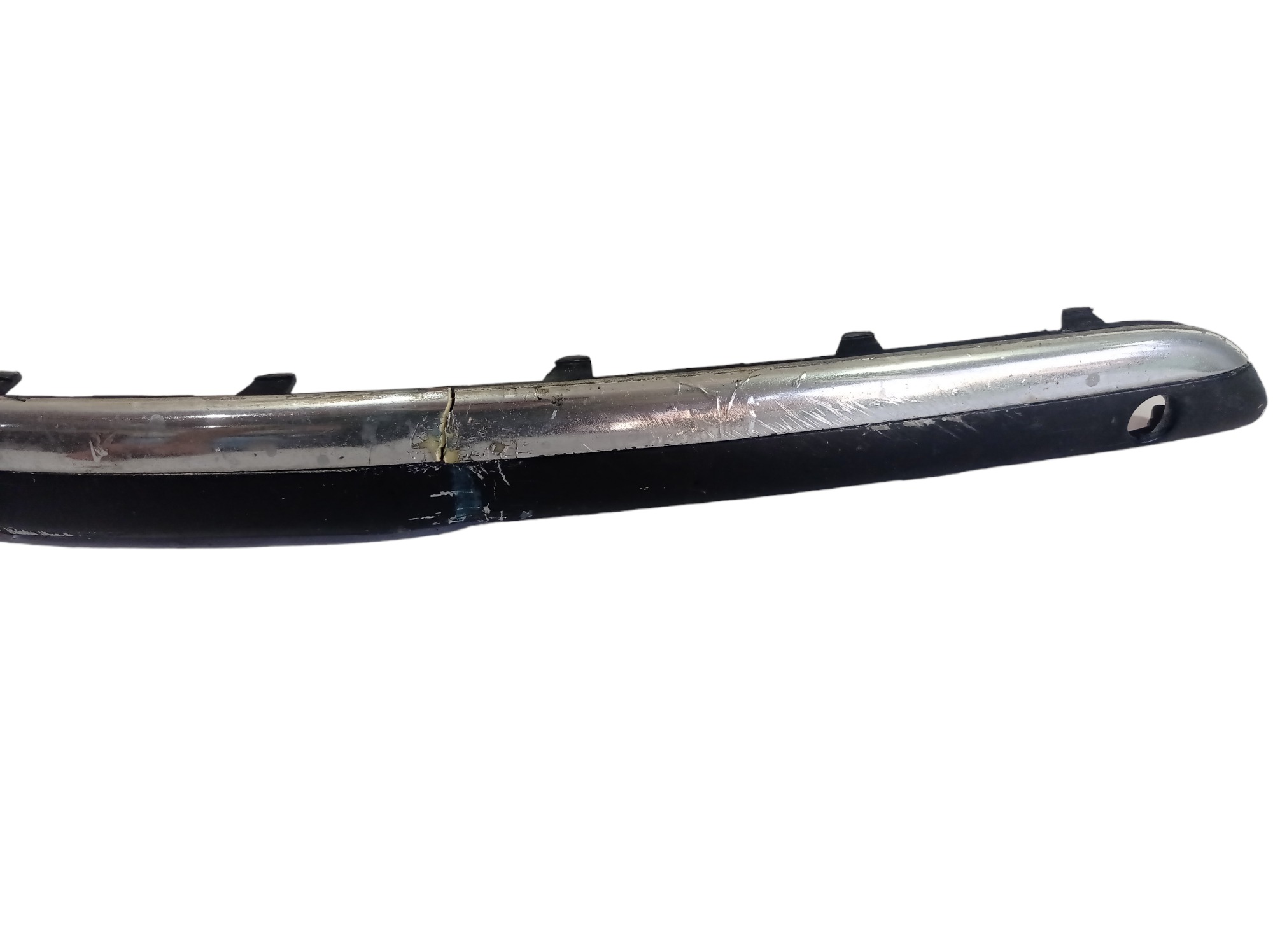 Aplique Direito Parachoque Dianteiro Kia Opirus 2008 V581 Preto 2
