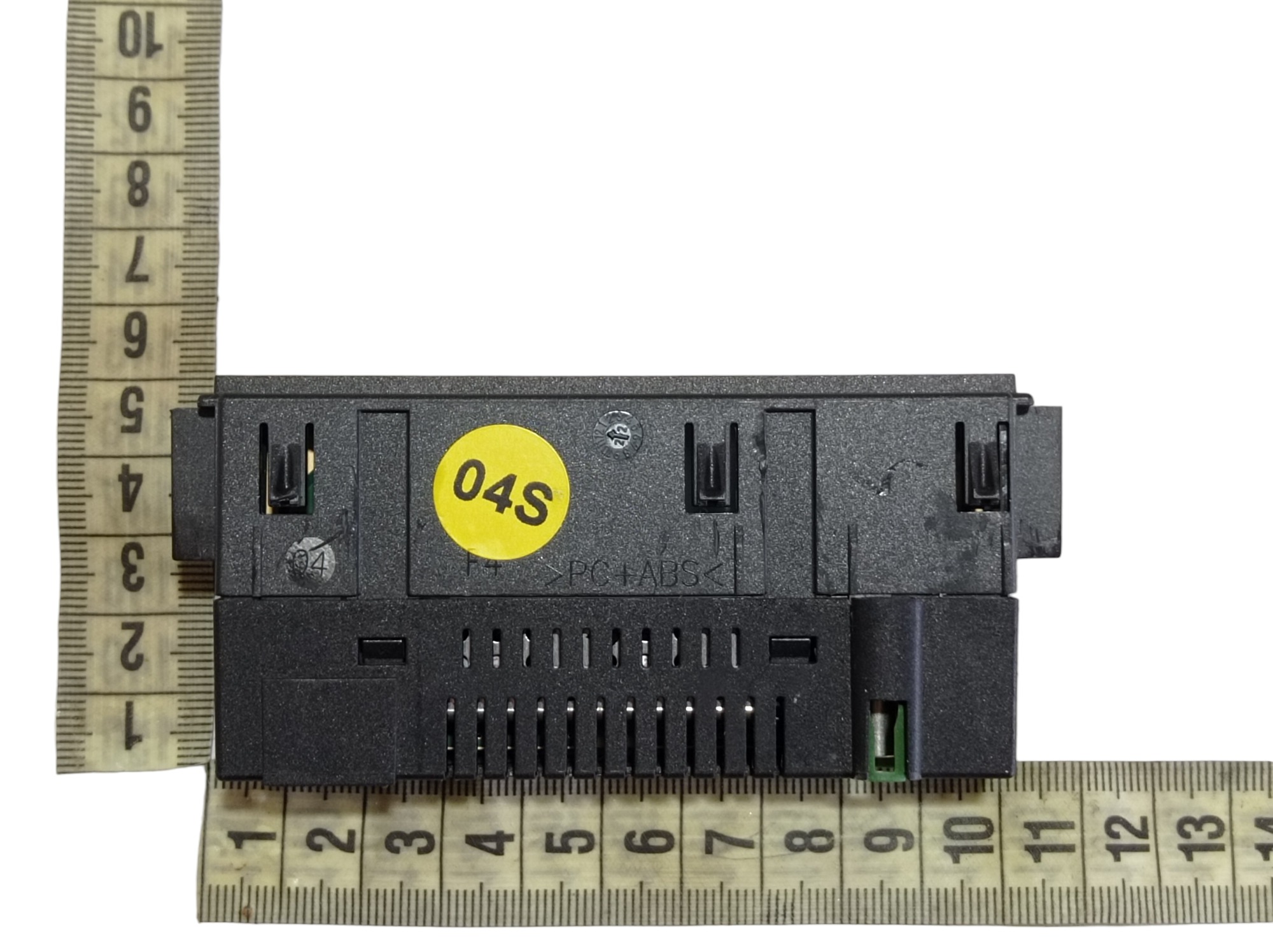 Entrada Usb Vw Taos 2022 2024 V601 9